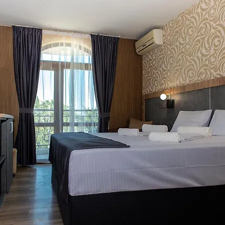 Toro Negro Hotel