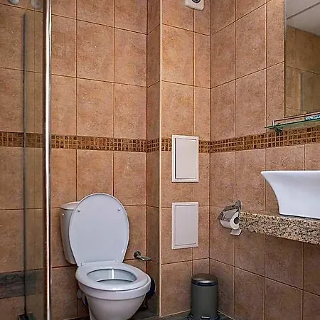 Toro Negro Hotel 3*