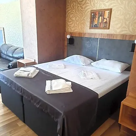 Готель Toro Negro