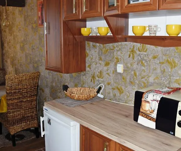 拖罗内格罗酒店